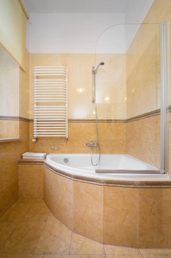 Apartmán B12 - Comfort Apartemnts City Center Krakov Exteriér fotografie